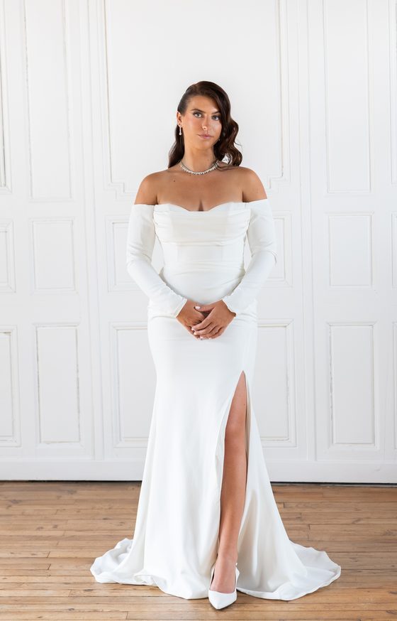 Robe de mariée Sienna, haut manches longues off shoulders, sans traîne